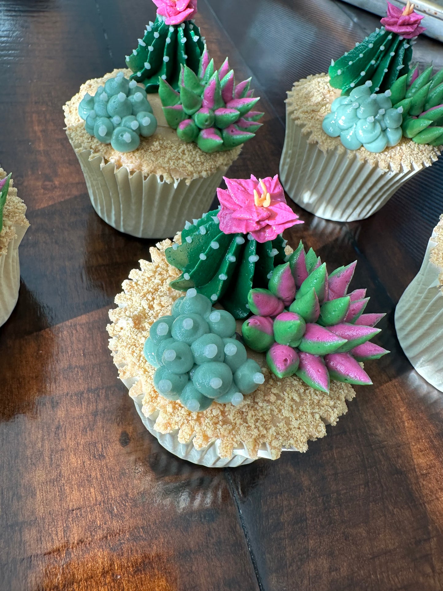 Cactus Cupcakes