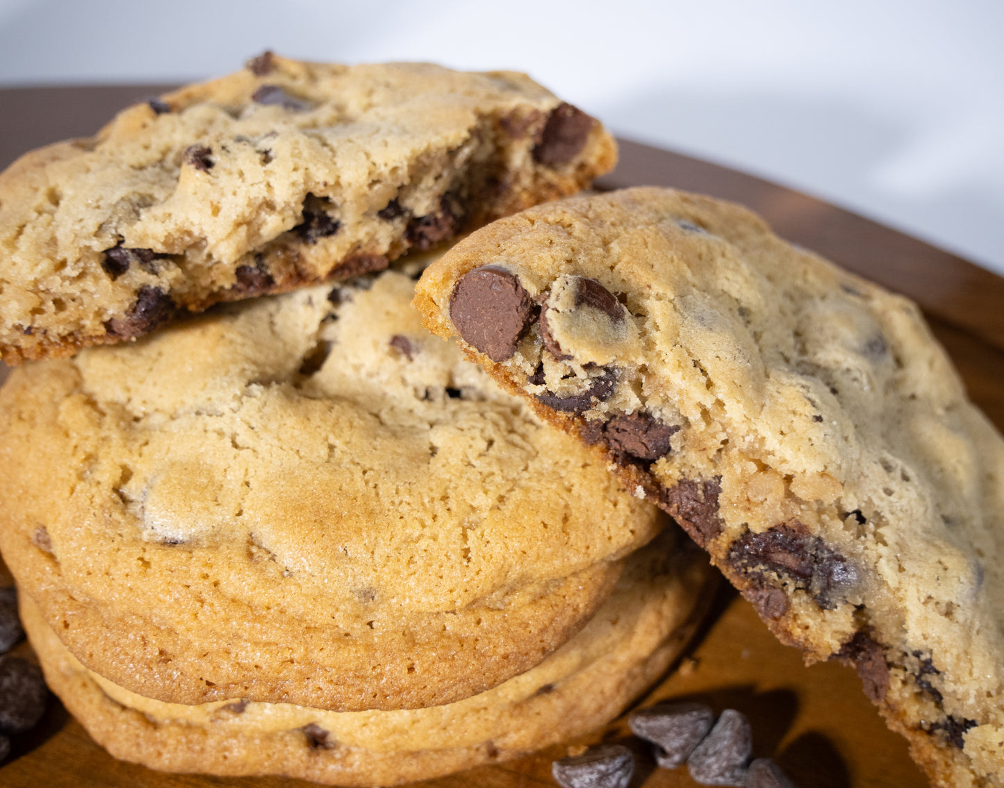 Classic Chocolate Chip Chunky Cookie