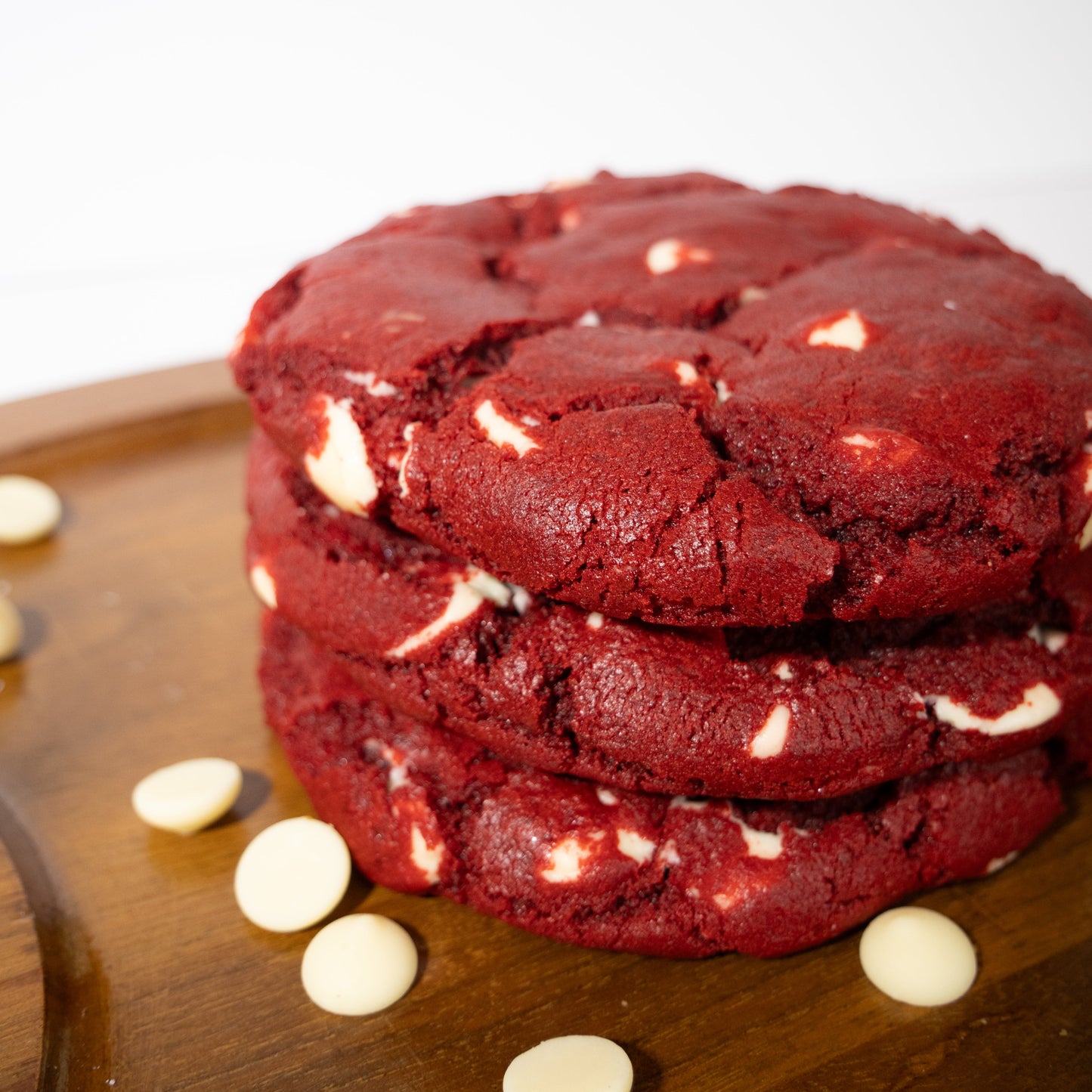 Red Velvet Cream Cheese Stuffed Chunky Cookie
