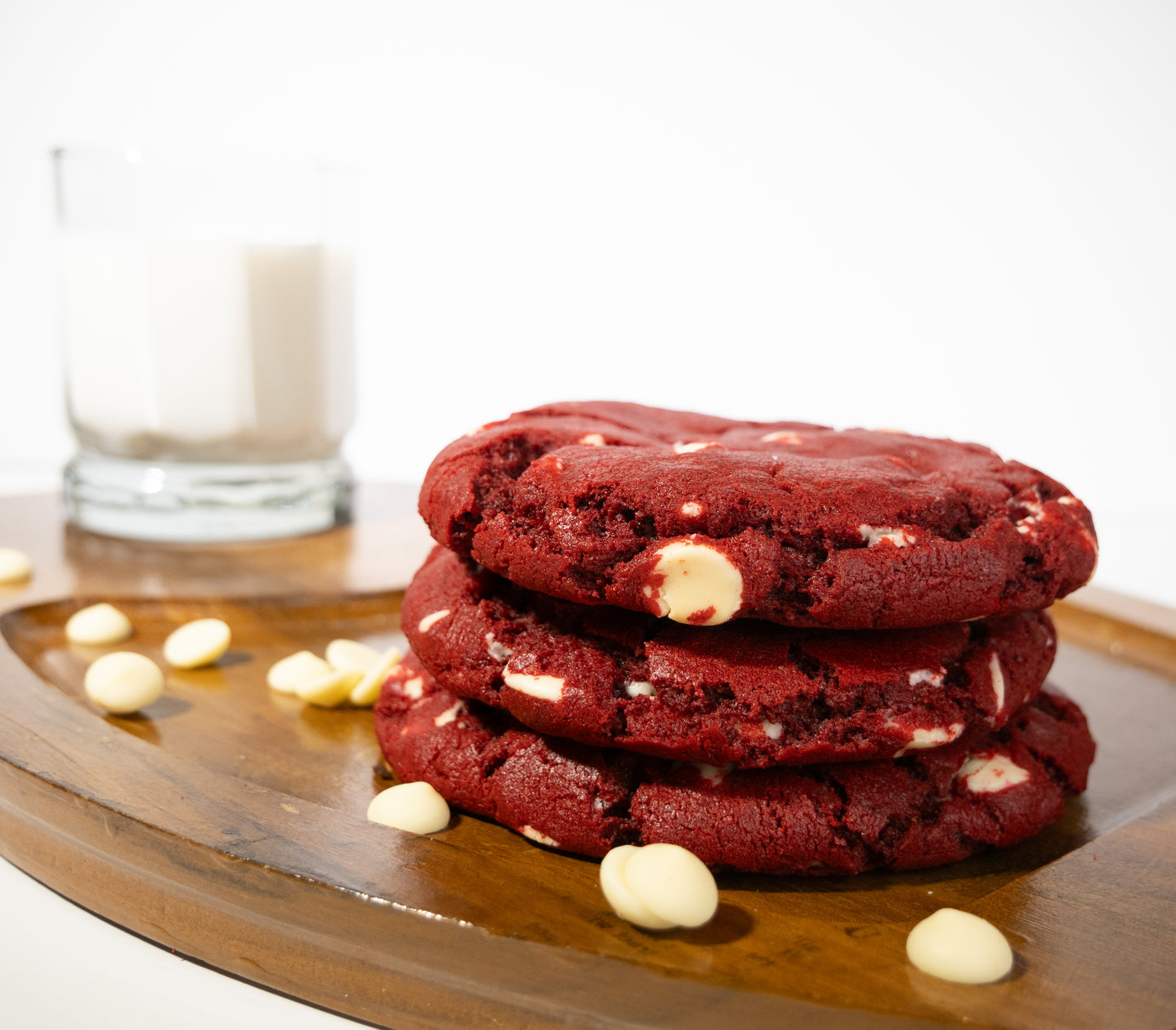 Red Velvet Cream Cheese Stuffed Chunky Cookie