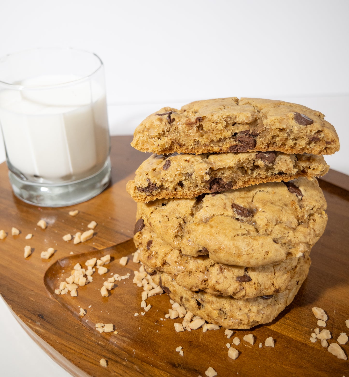 Brown Butter Toffee Chunky Cookie