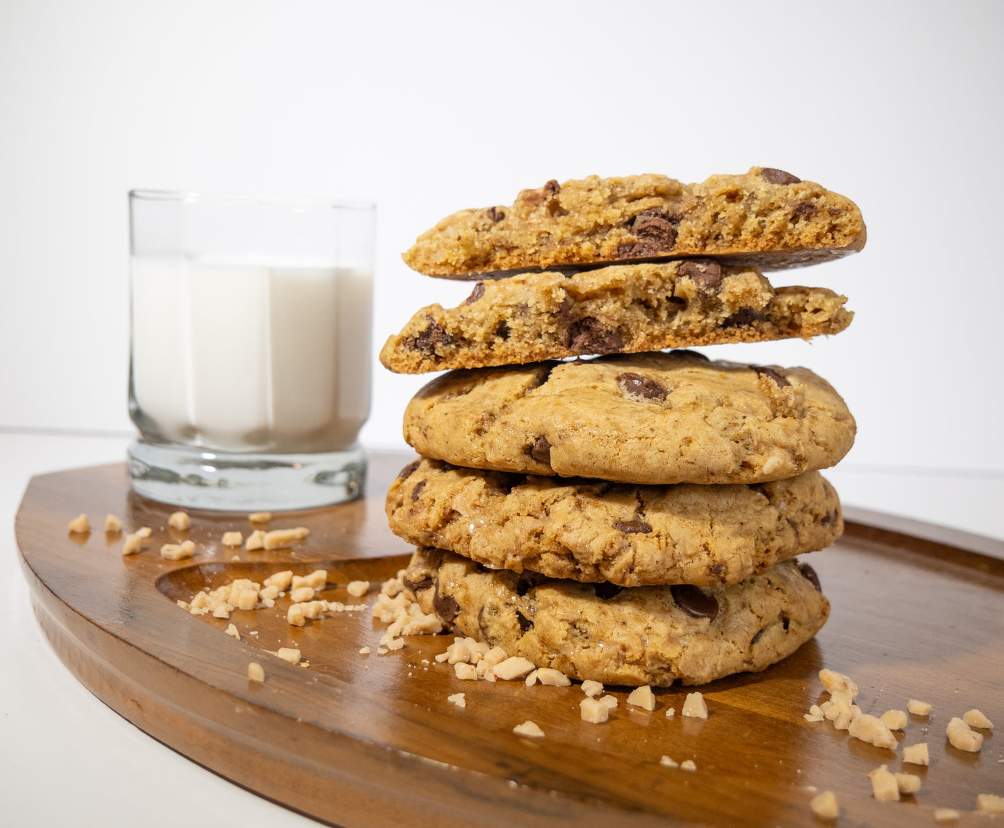Brown Butter Toffee Chunky Cookie
